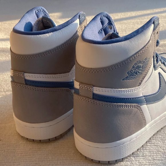 Jordan 1 Low AJ1 DZ5484-410 11 - Picture 2 of 4